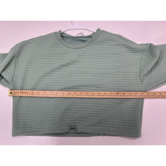 Rue 21 Womens Top Size Large Green Quilted Long Sleeve Cropped Pullover - Picture 8 of 12